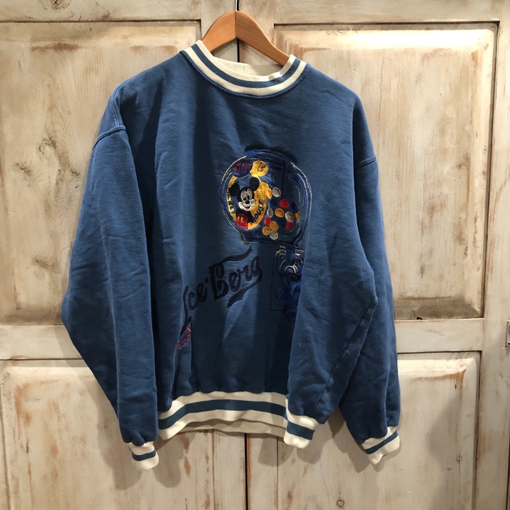Mickey Mouse Iceberg Sweatshirt, Vintage 1990s
